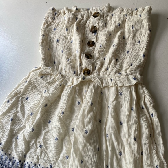 Romper - Picture 3 of 4